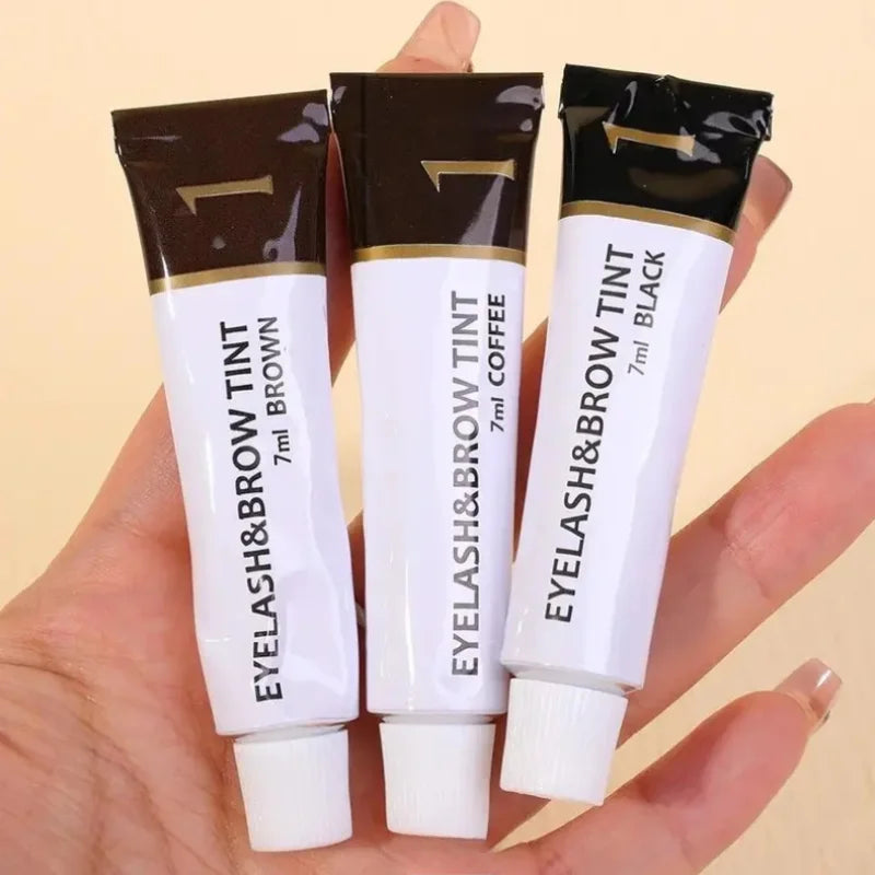 Lash and brow tint kit tubes